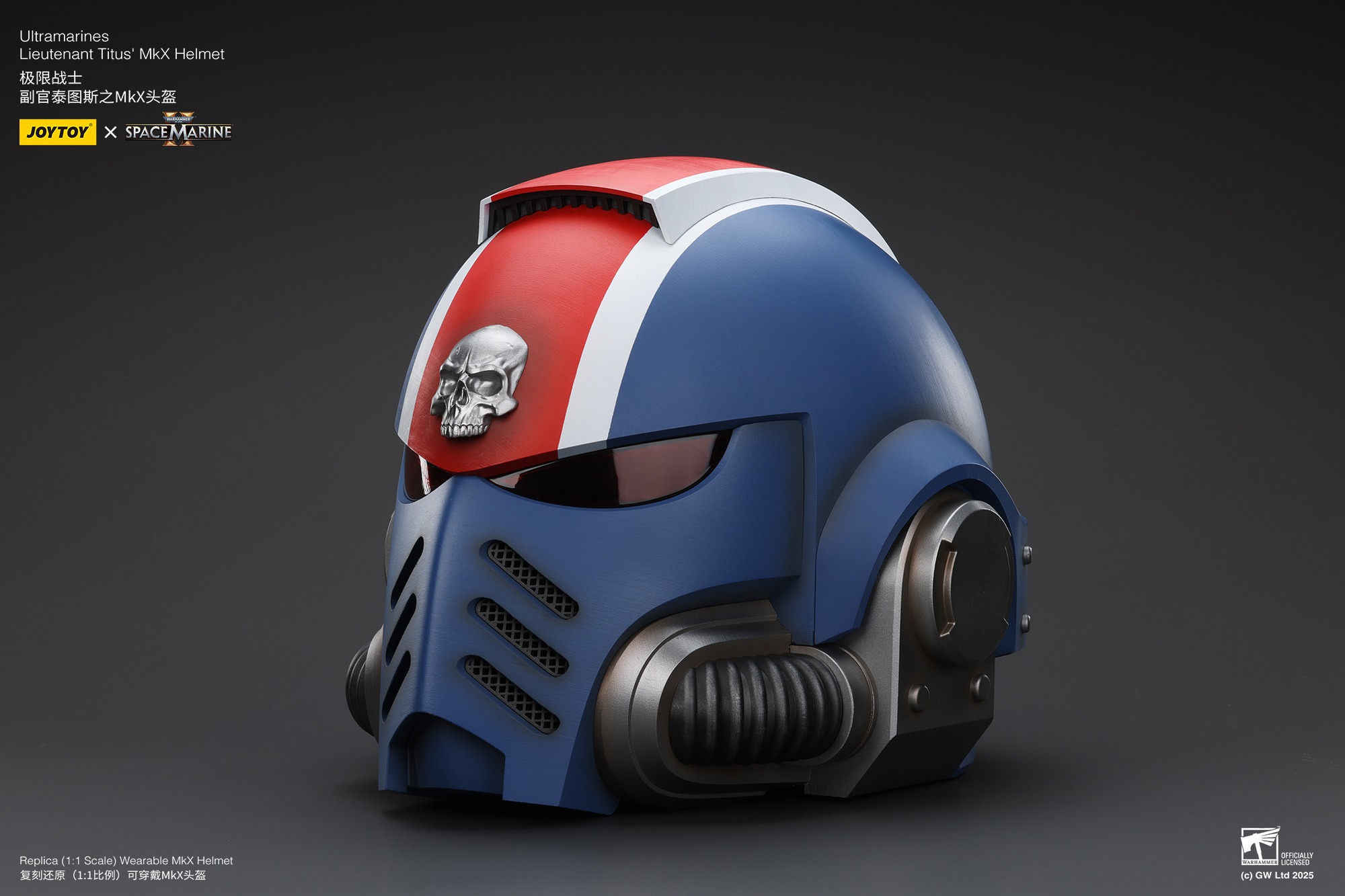 (JOYTOY) Ultramarines Lieutenant Titus MKX Helmet & Display Stand JT01697-1757600893-FFqIp.jpg